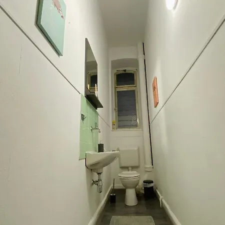 Modernisierte, Traumhafte In Zentraler Lage Privatunterkunft Wiesbaden