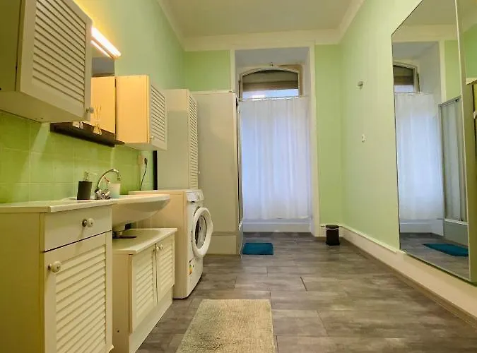 Alloggio in famiglia Modernisierte, Traumhafte In Zentraler Lage *